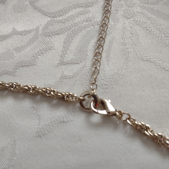 Statement long station necklace crystals round gold tone chain - Picture 9 of 9